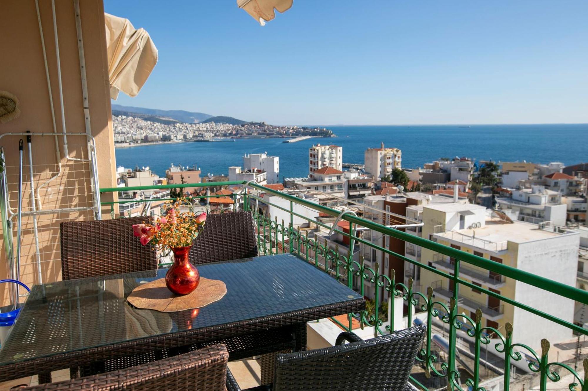Blue Sky Appartment Kavala Exterior photo