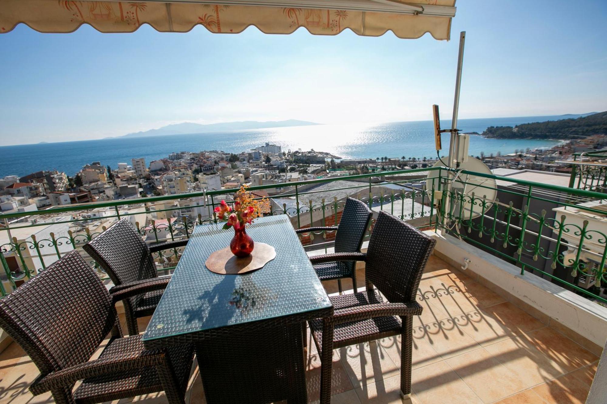 Blue Sky Appartment Kavala Exterior photo